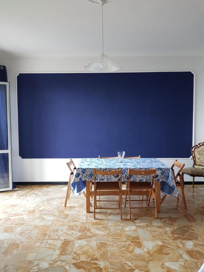 Sapore Di Sale Apartment Imperia Bagian luar foto